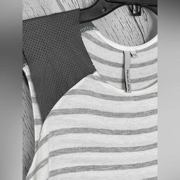 Michael Stars Striped T Shirt w/Leather Trim XS White Gray - Picture 3 of 7